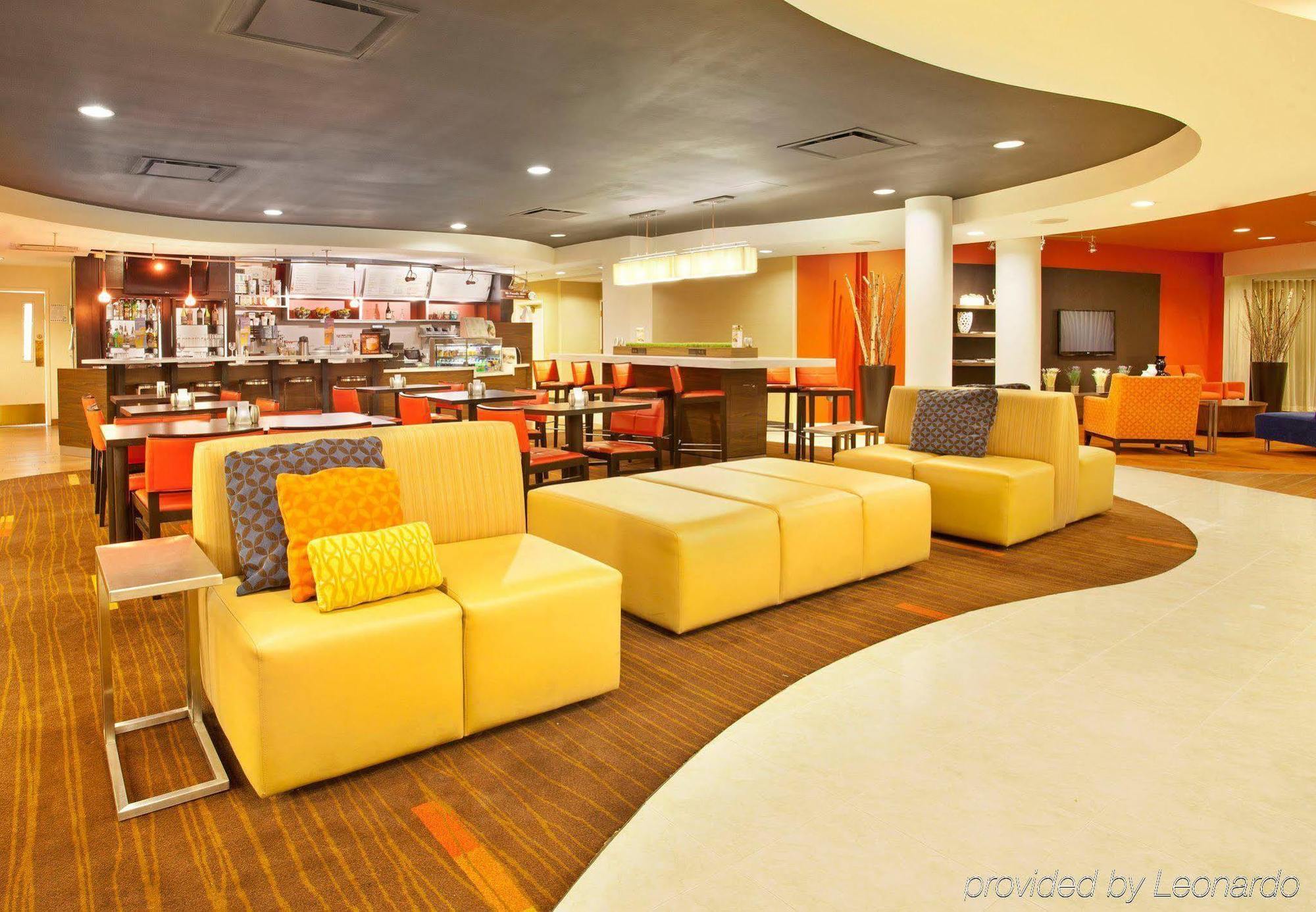 Courtyard El Paso Airport Hotel Exterior foto